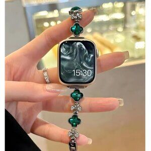 NEW/Green Silver Luxury Apple Watch Band